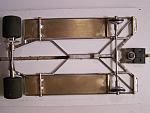 1205 
All-wire frame with suspended brass pans; conventional version of the 1204, the 1205 has lateral-hinged pans; anglewinder drive.